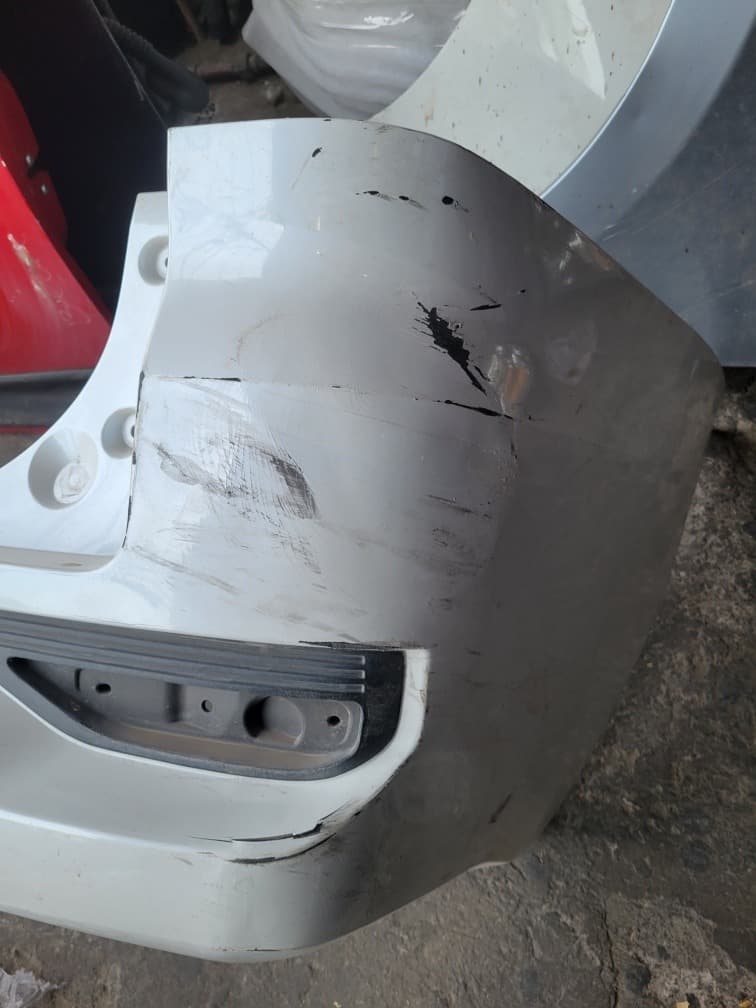 Fascia Mitsubishi Xpander 2020 2021 2022  galería