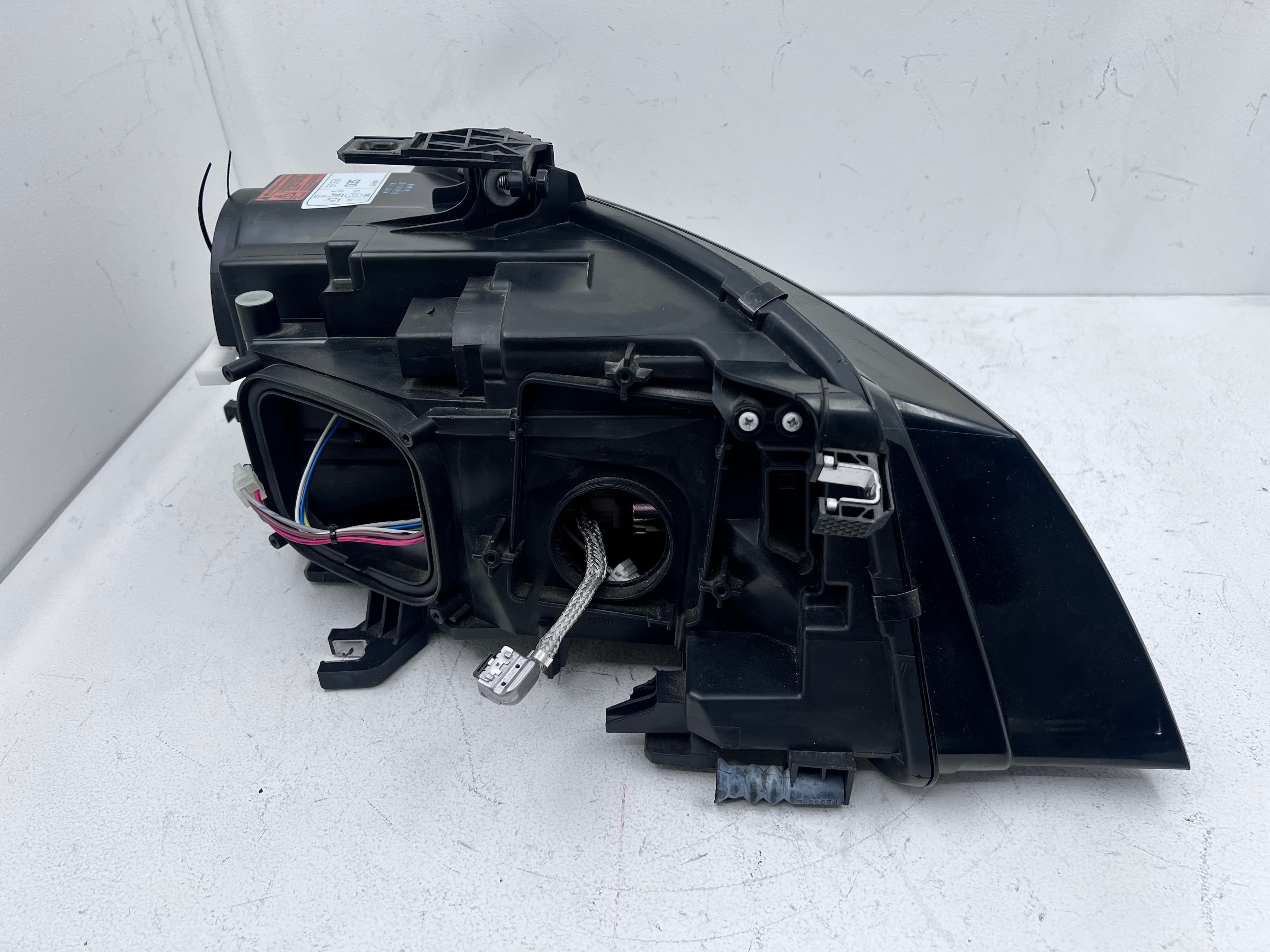 Audi A4 2009 - 2012 Faro Izquierdo Usado Generico galería