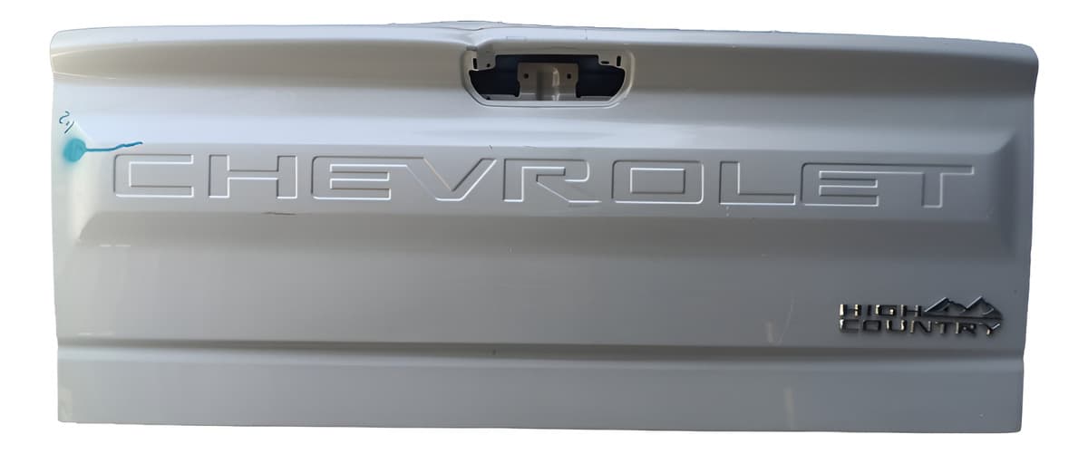 Tapa Cajuela Silverado 2019 2020 2021 2022 2023 2024 galería