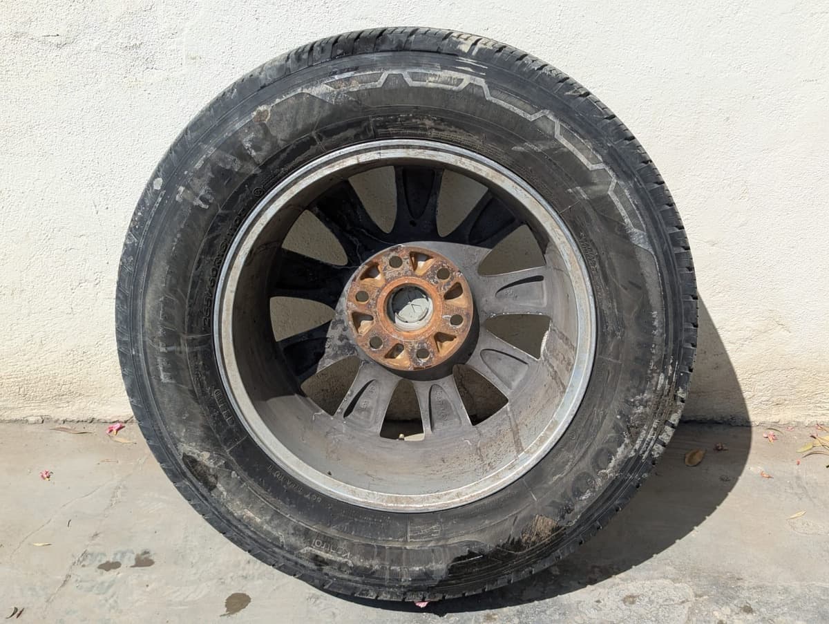 Mitsubishi Montero 2008-2015 Rin 18   Con Llanta galería