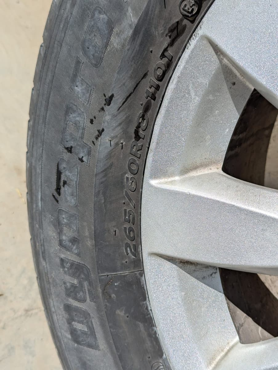 Mitsubishi Montero 2008-2015 Rin 18   Con Llanta galería