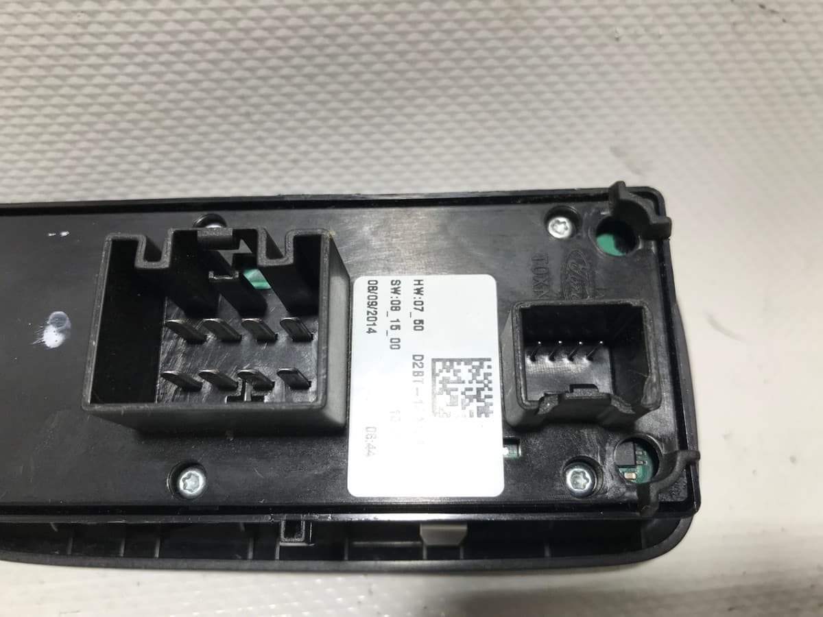 Ford Fiesta 2014 Al 2019 Switch Control Delantero Izq