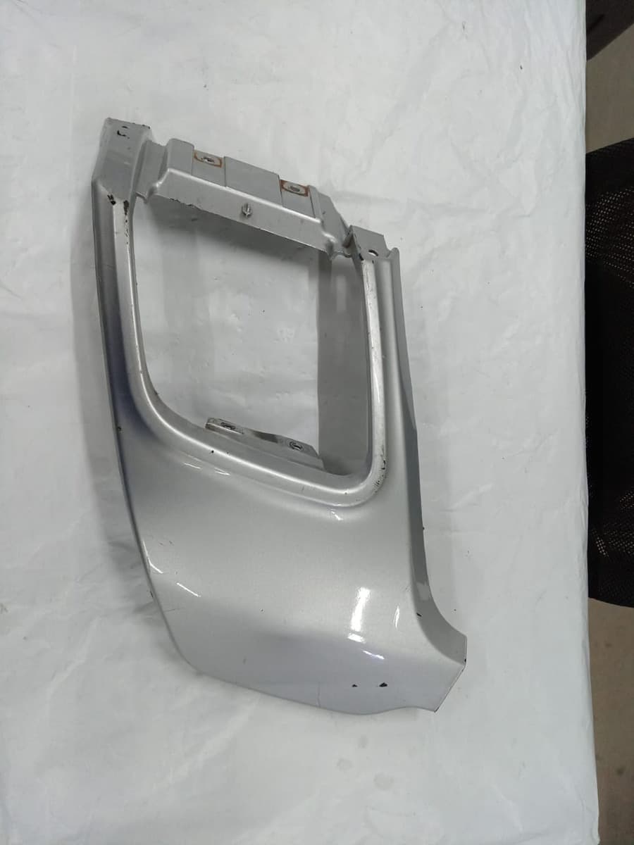 Moldura De Facia Traseras Derecha Land Rover Evoque 14/19.