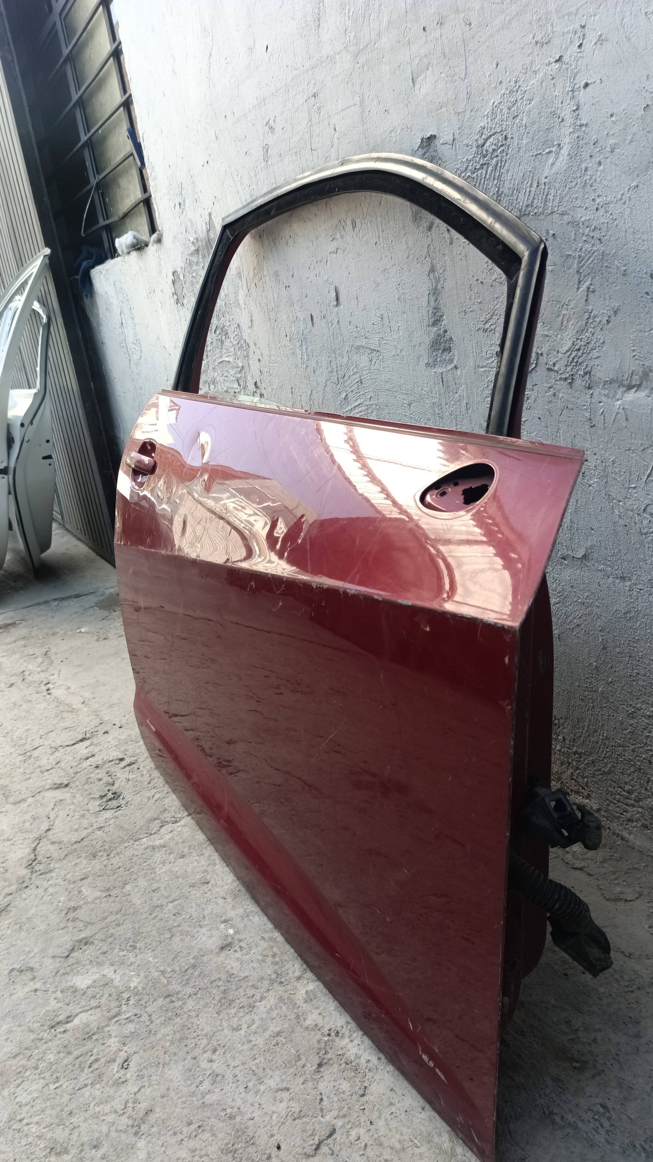 Seat Ibiza 2009 - 2017 Puerta Derecho Usado Original