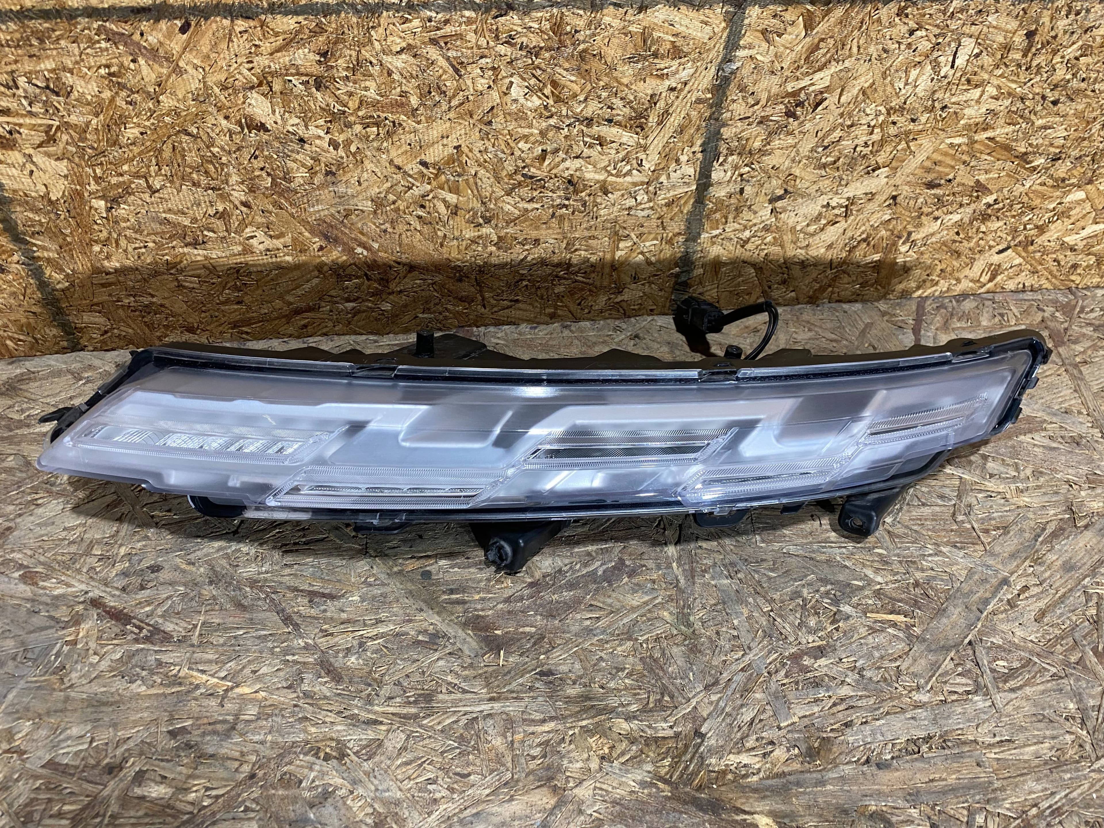 Chirey Tiggo 2 pro 2022 - 2024 Faros Auxiliares Izquierdo Usado Original