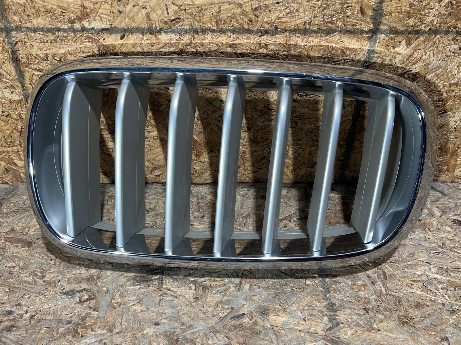 Bmw X5 2014 - 2018 Parrilla Delantera Izquierdo Usado Original, foto 1