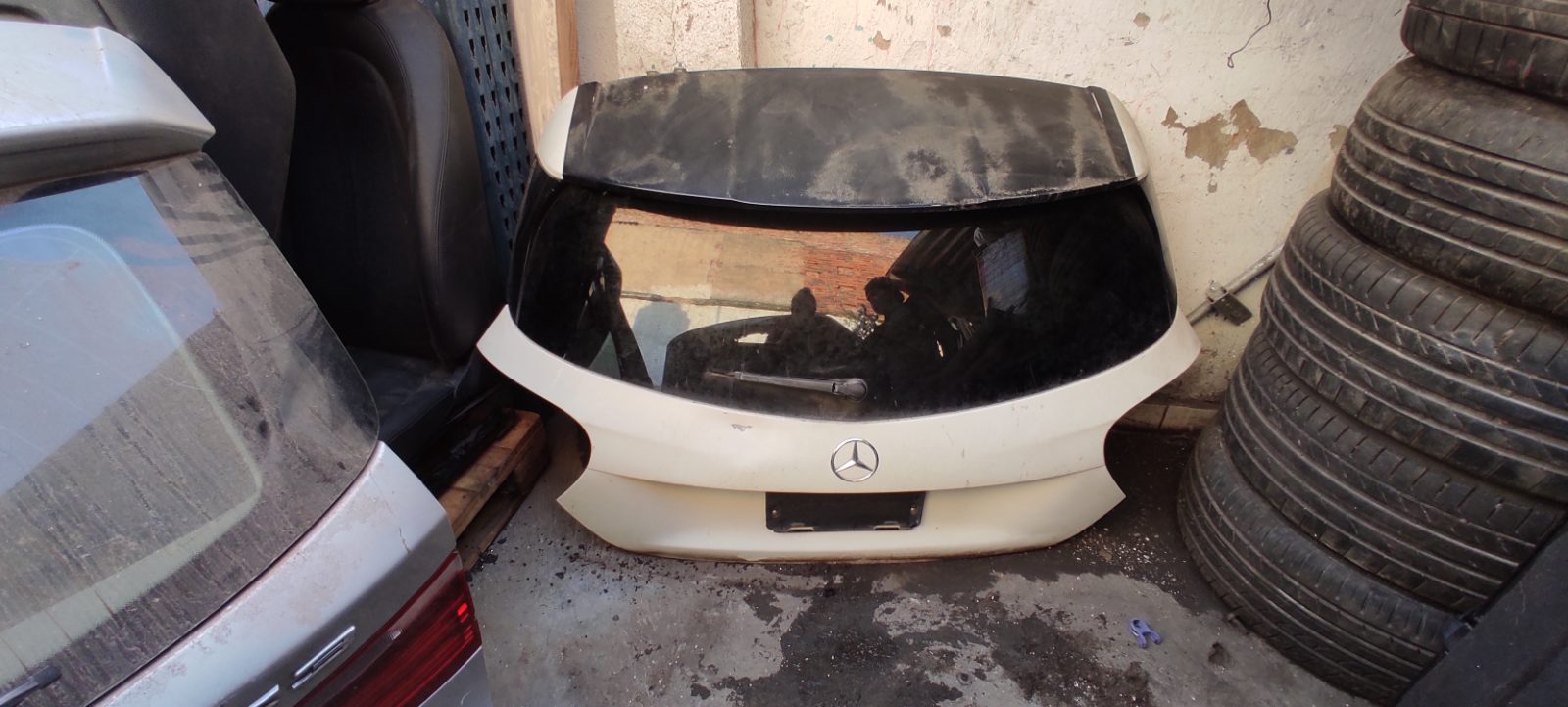 Mercedes-benz Clase a 2013 - 2018 Cajuela Trasera Usado Original, foto 1